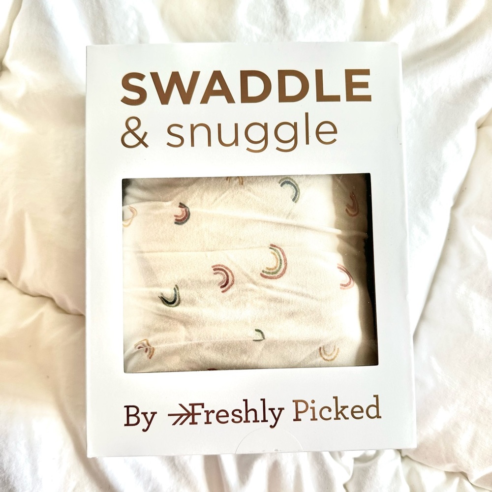 Freshly Picked barely used Swaddle & Snuggle in Rainbows